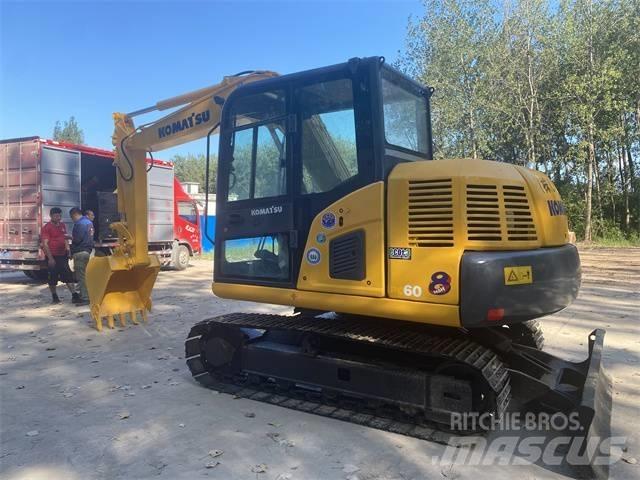 Komatsu PC60-8 Escavatori cingolati