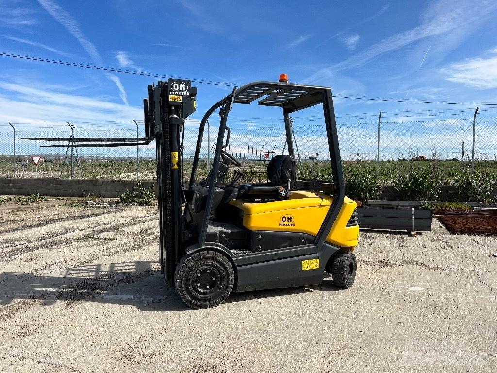Om-Pimespo XE22 Carrelli elevatori elettrici