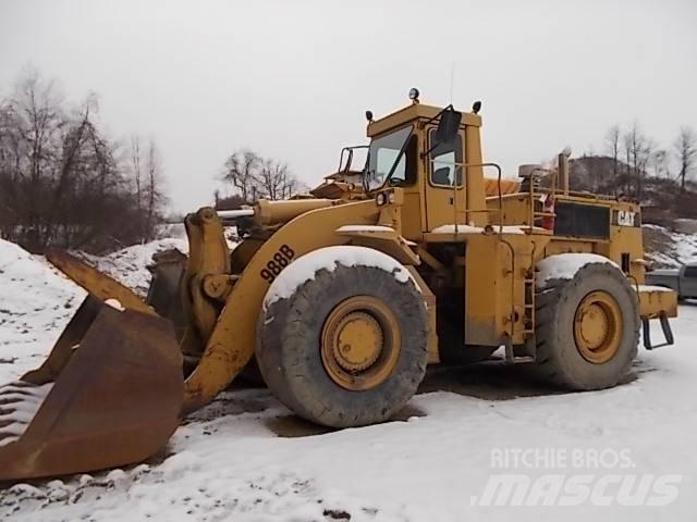 CAT 988 B Pale gommate