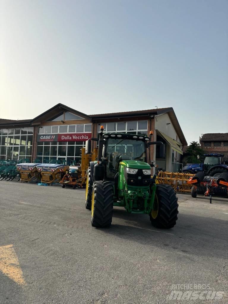 John Deere 6130 R Trattori