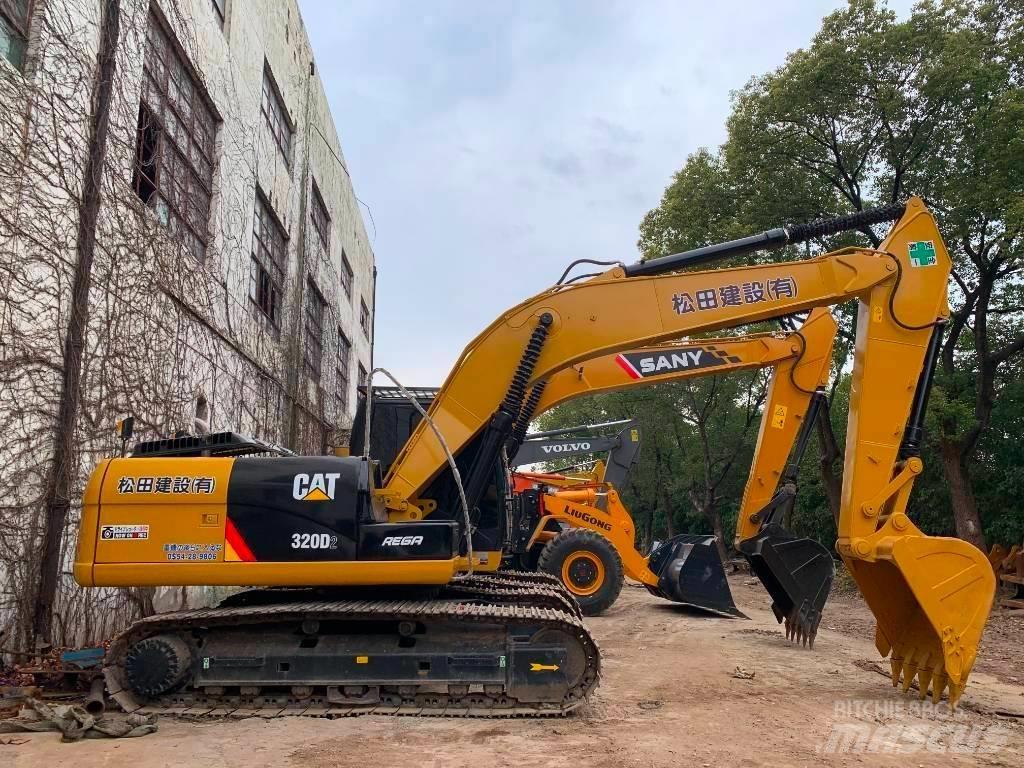 CAT 320D2 Escavatori cingolati