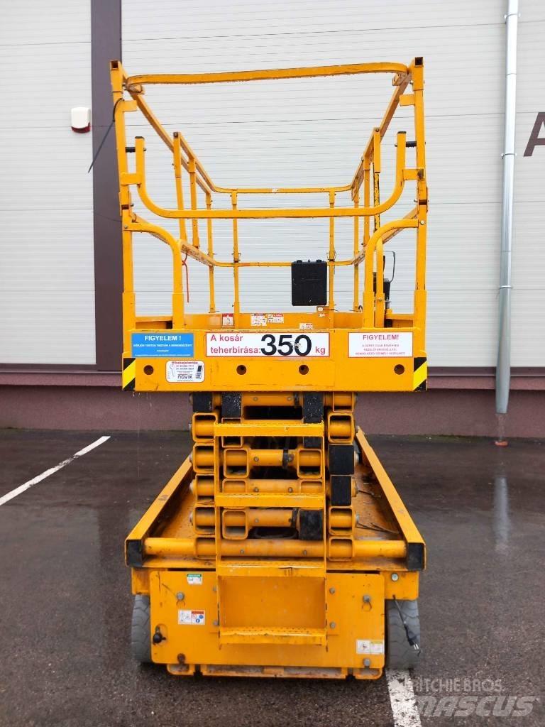 Haulotte Compact 14 Piattaforme a pantografo