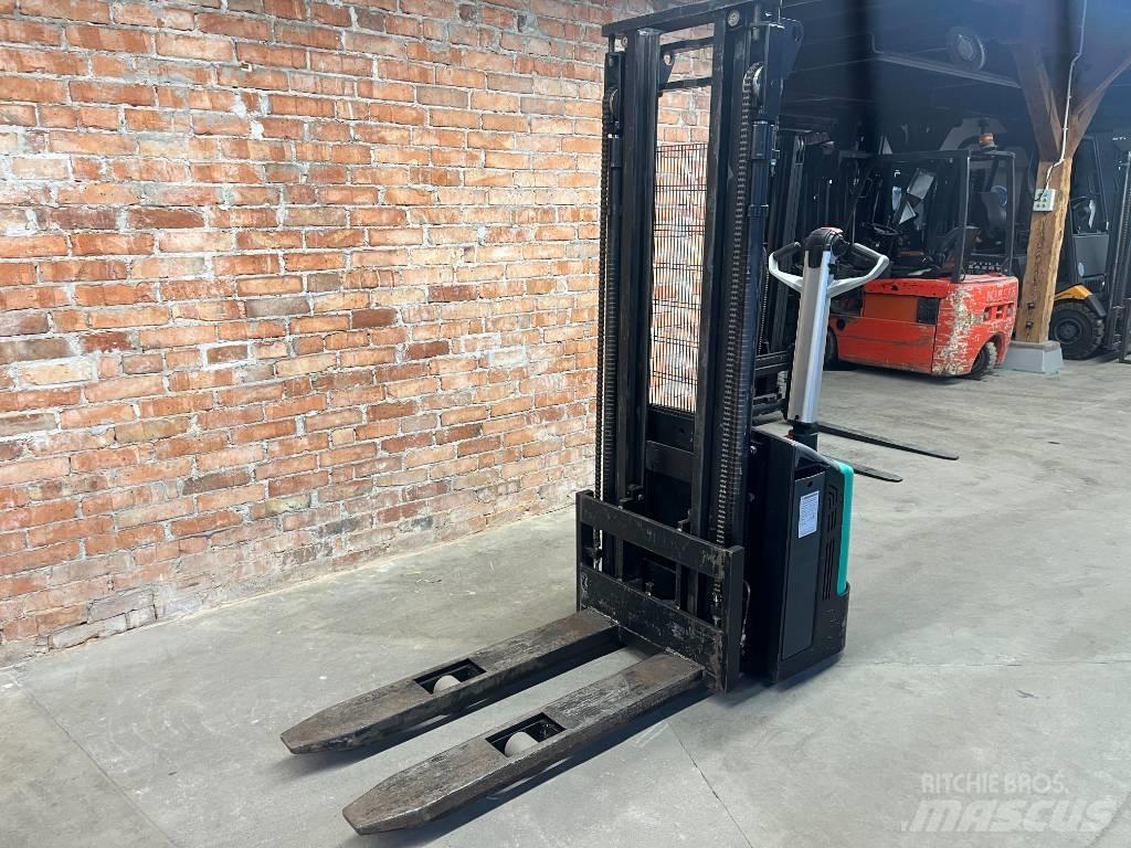 Mitsubishi SBP 12 N Transpallet uomo a terra