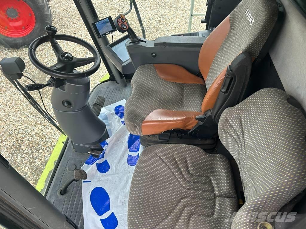 CLAAS Lexion 530 Mietitrebbiatrici