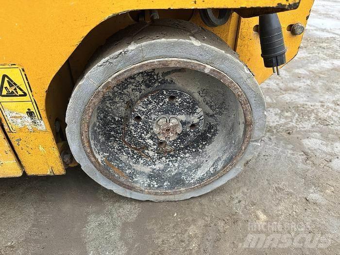 JCB S1930E Piattaforme cingolate, Piattaforme a ragno e Montacarichi