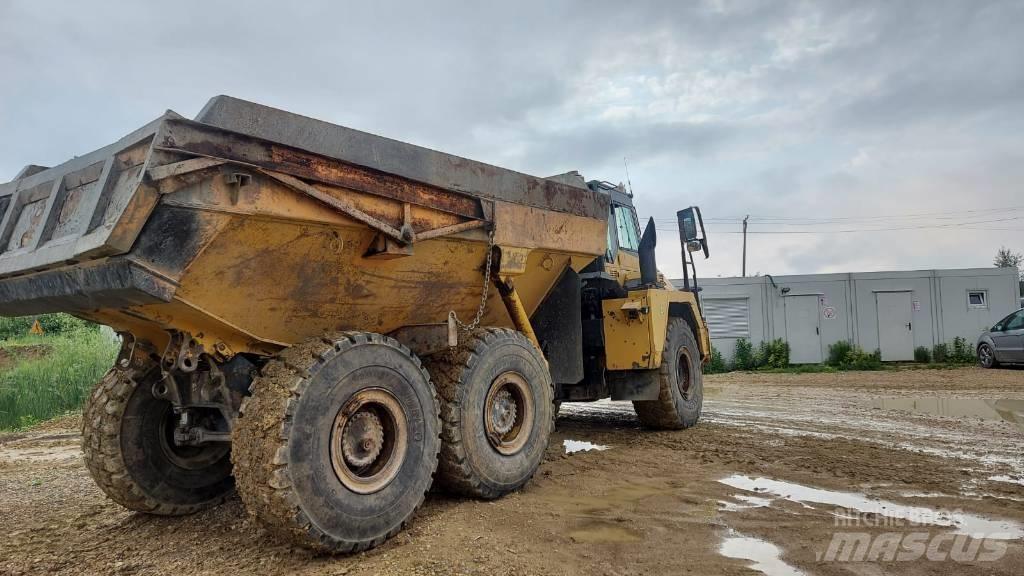 Komatsu HM300-2 Dumpers articolati