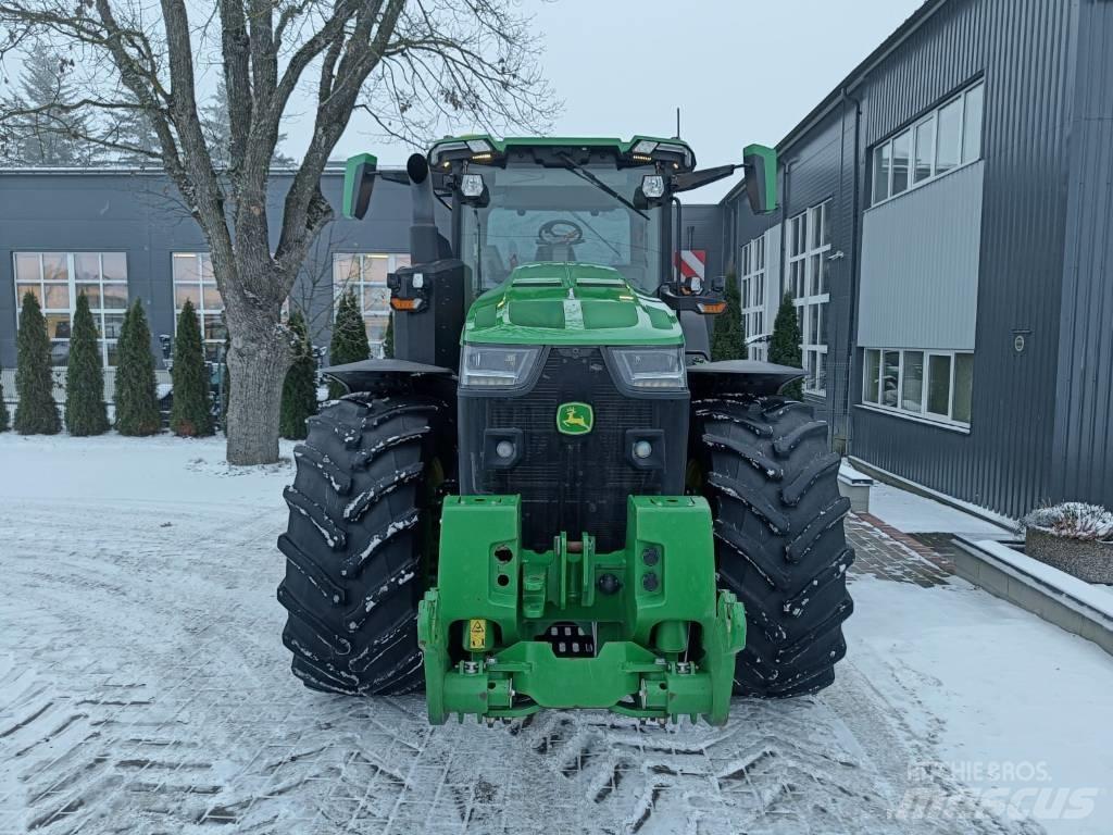 John Deere 8R 370 Trattori