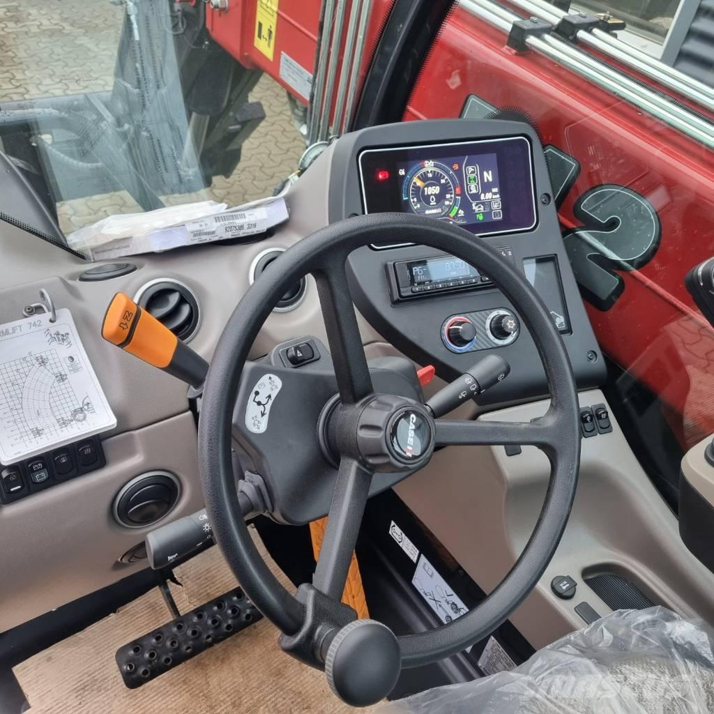 Case IH 742 Sollevatori telescopici