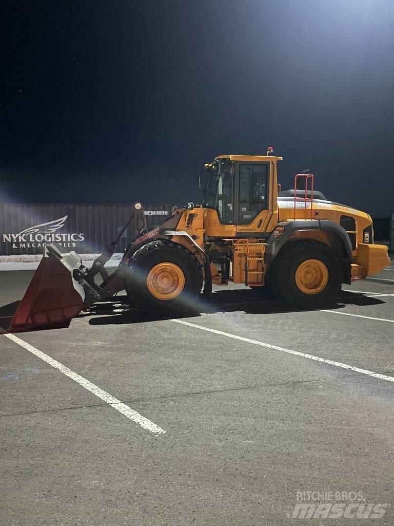Volvo L120H Pale gommate