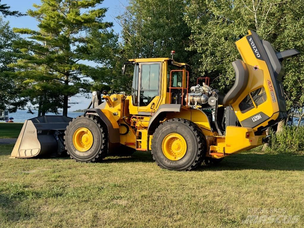 Volvo L120H Pale gommate