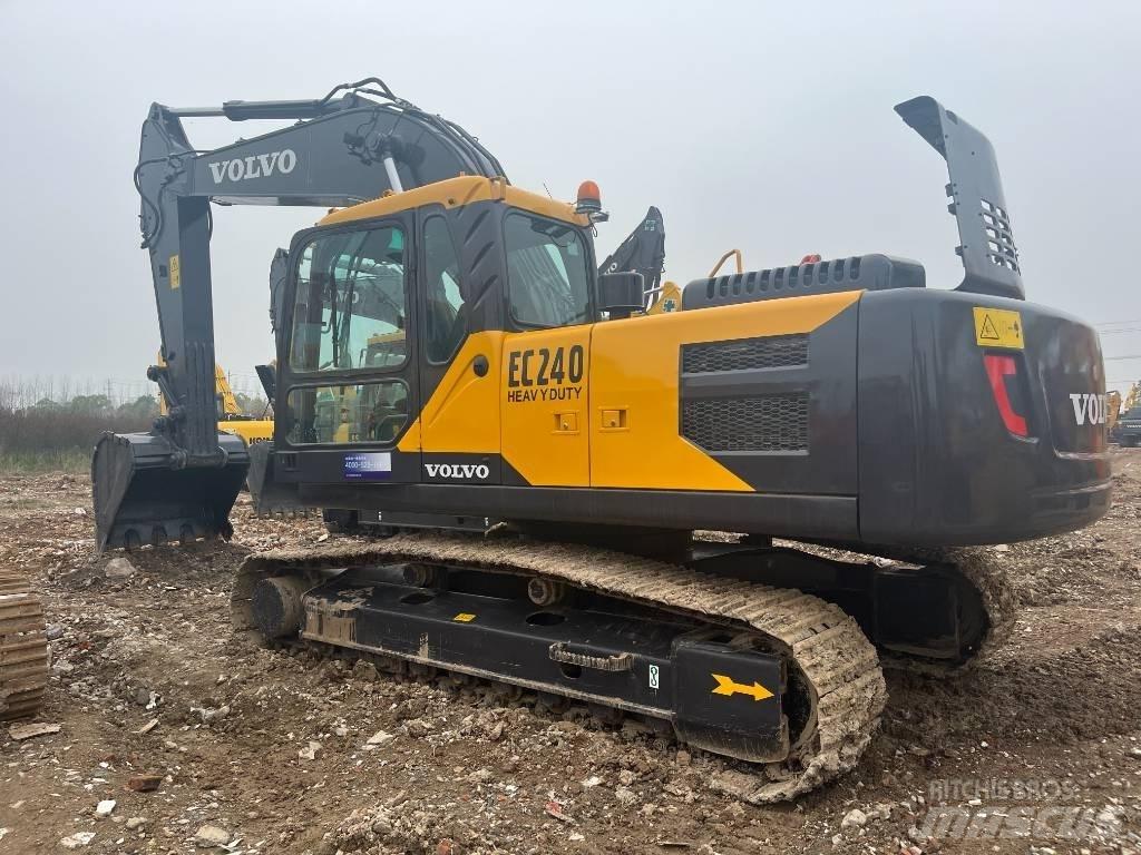 Volvo EC240BLC Escavatori cingolati