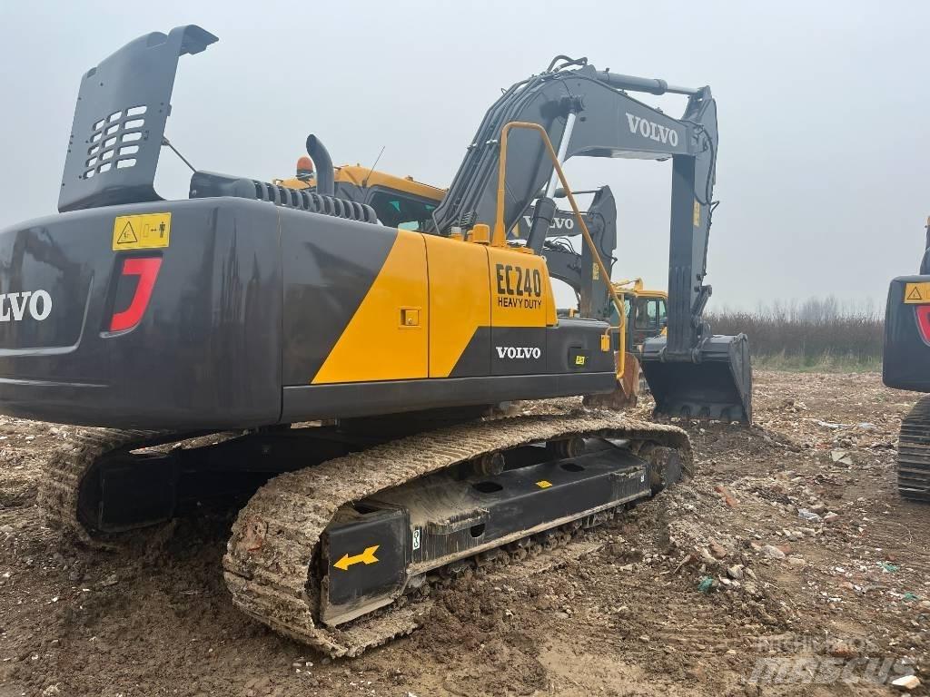 Volvo EC240BLC Escavatori cingolati