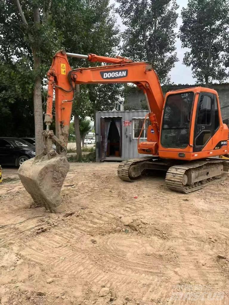 Doosan DH 80 Escavatori cingolati