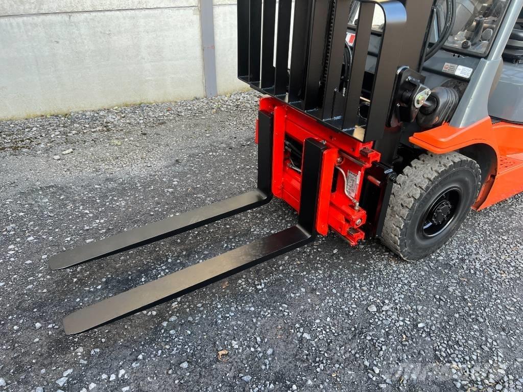 Toyota 42-7 FGF 25 Carrelli elevatori GPL