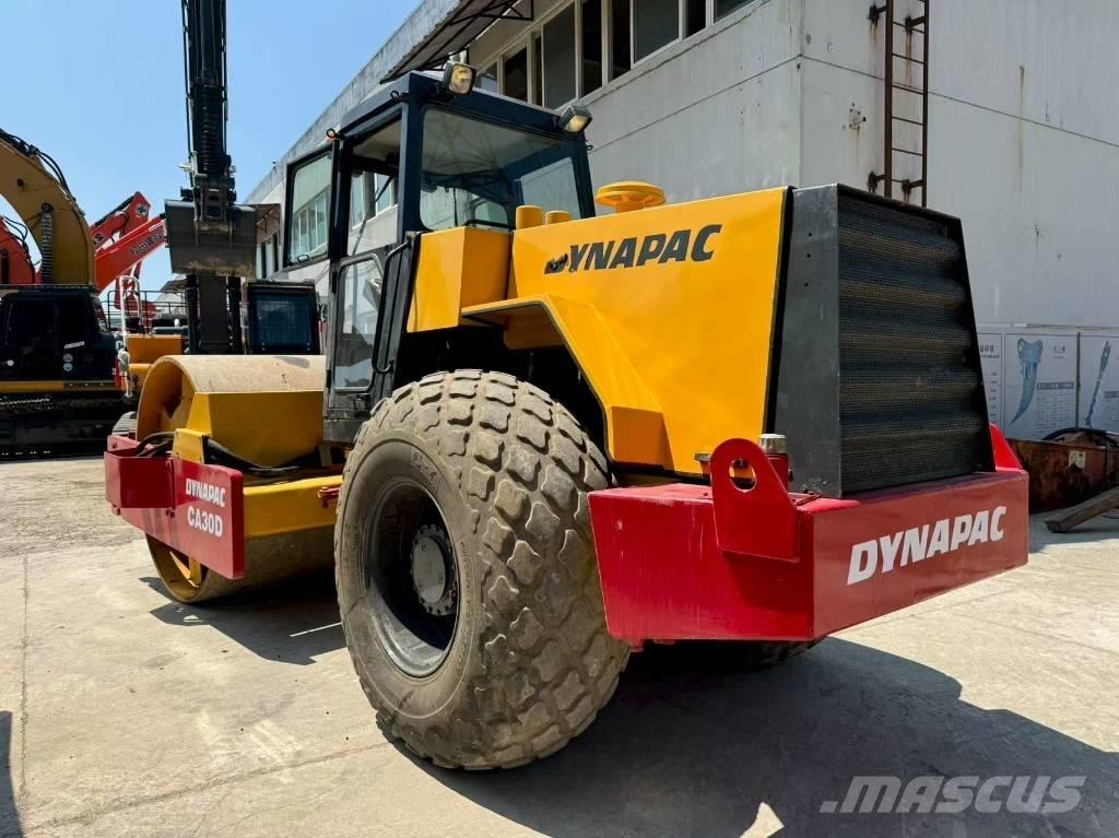 Dynapac CA 30 D Rulli monotamburo