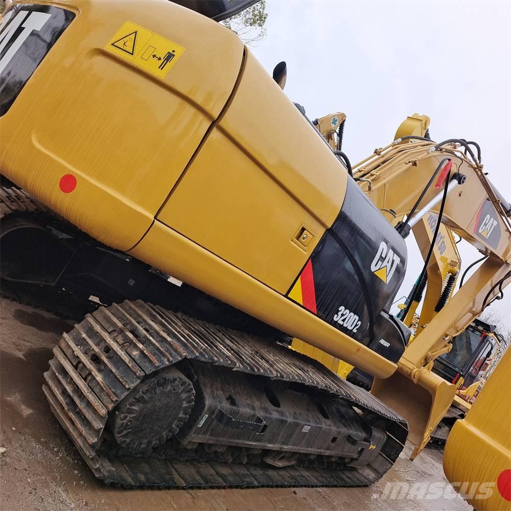 CAT 320 DL Escavatori cingolati