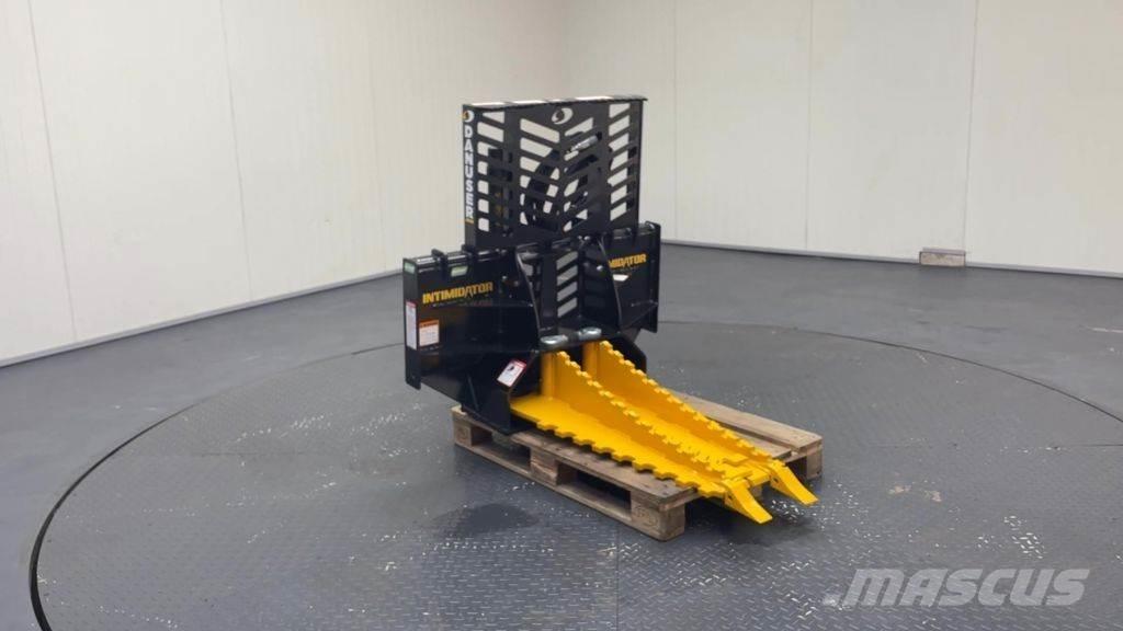  INTIMIDATOR T2201T Motrici e Trattori Stradali