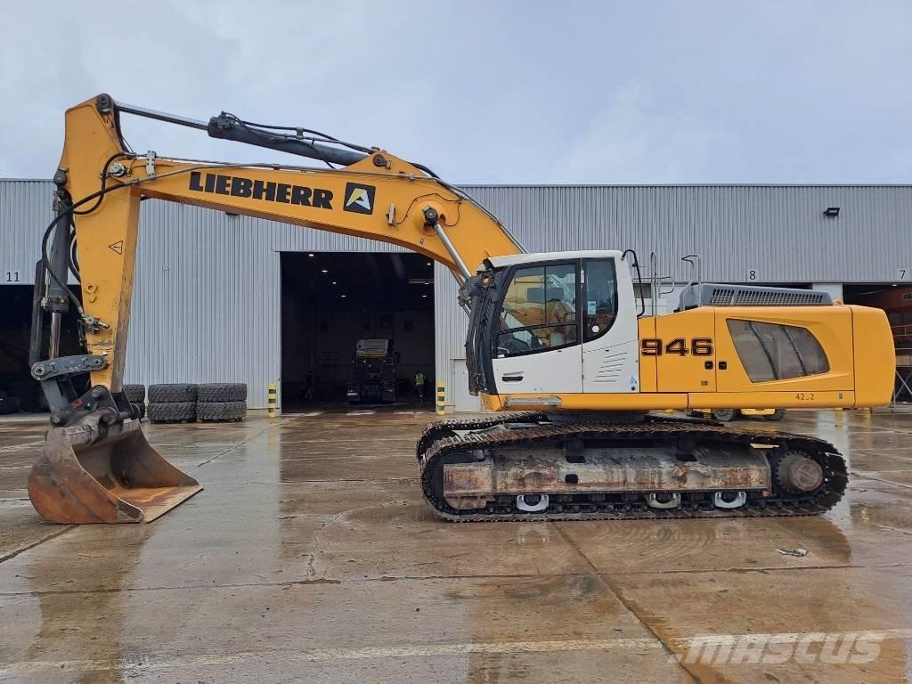 Liebherr R 946 Escavatori cingolati
