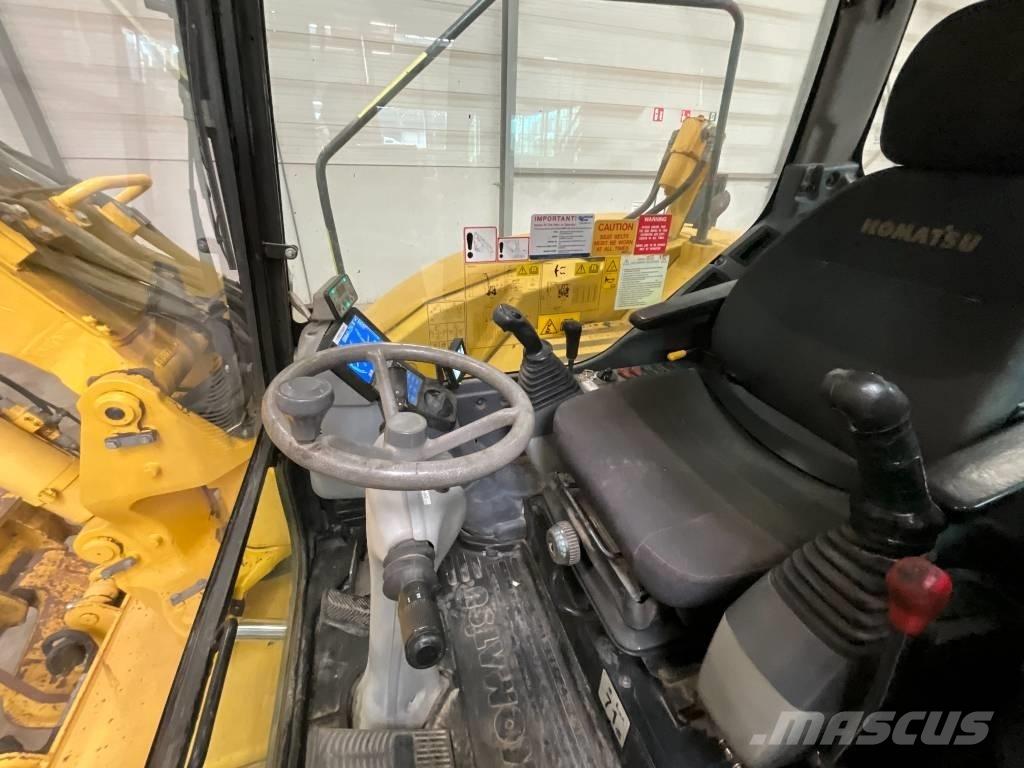 Komatsu PW 98 MR-8 Escavatori gommati