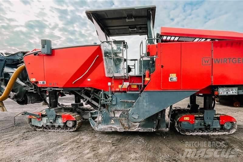Wirtgen W220 Camion altro