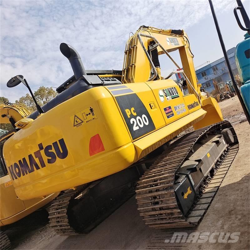 Komatsu PC 200 Escavatori cingolati