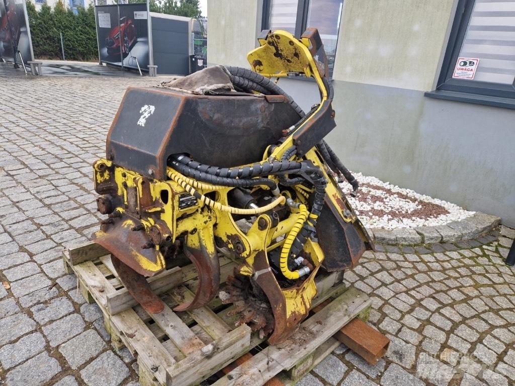 John Deere H414 Decespugliatrici e trinciatrici idrauliche