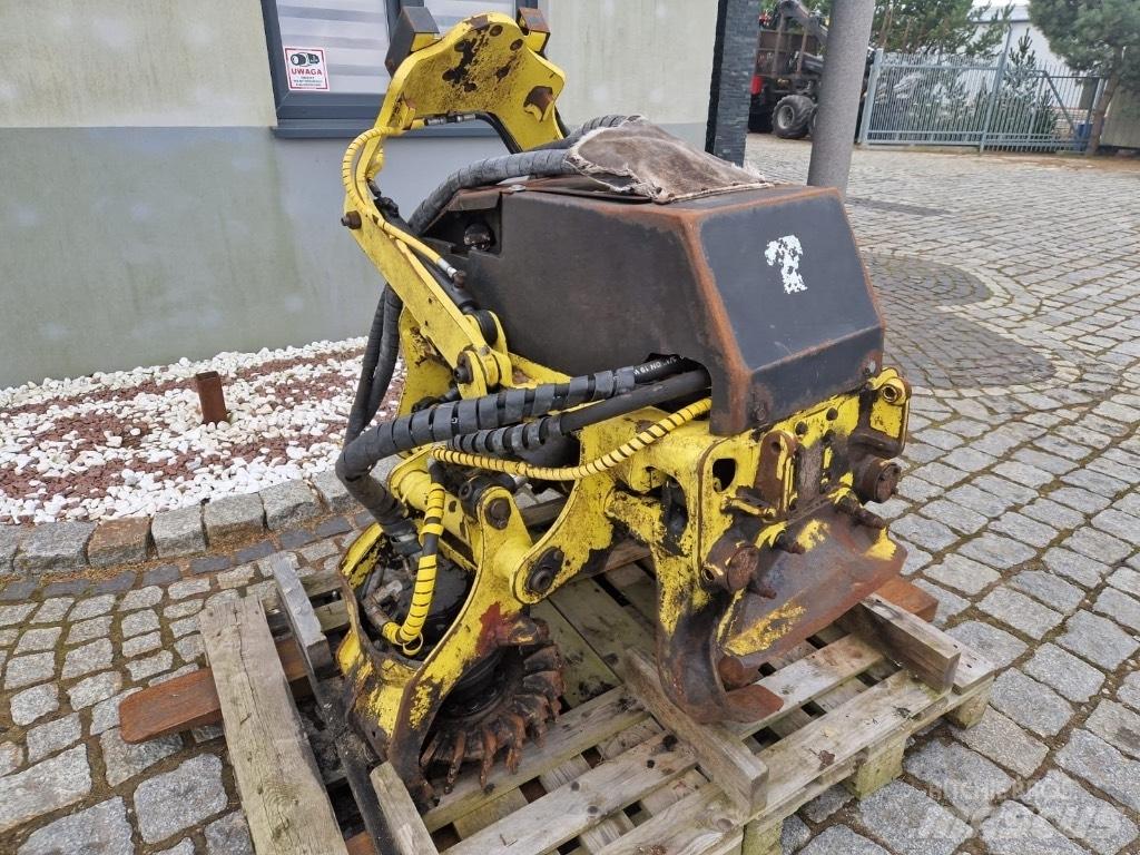 John Deere H414 Decespugliatrici e trinciatrici idrauliche