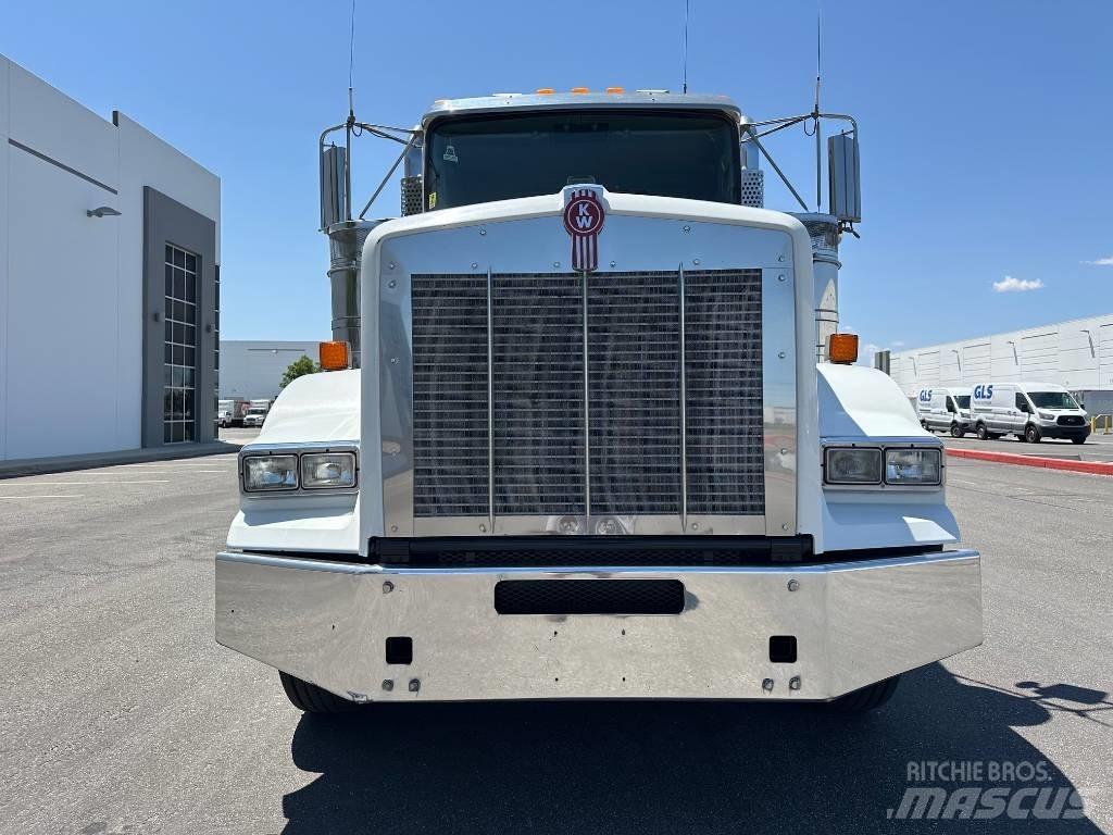 Kenworth T800 Autocabinati