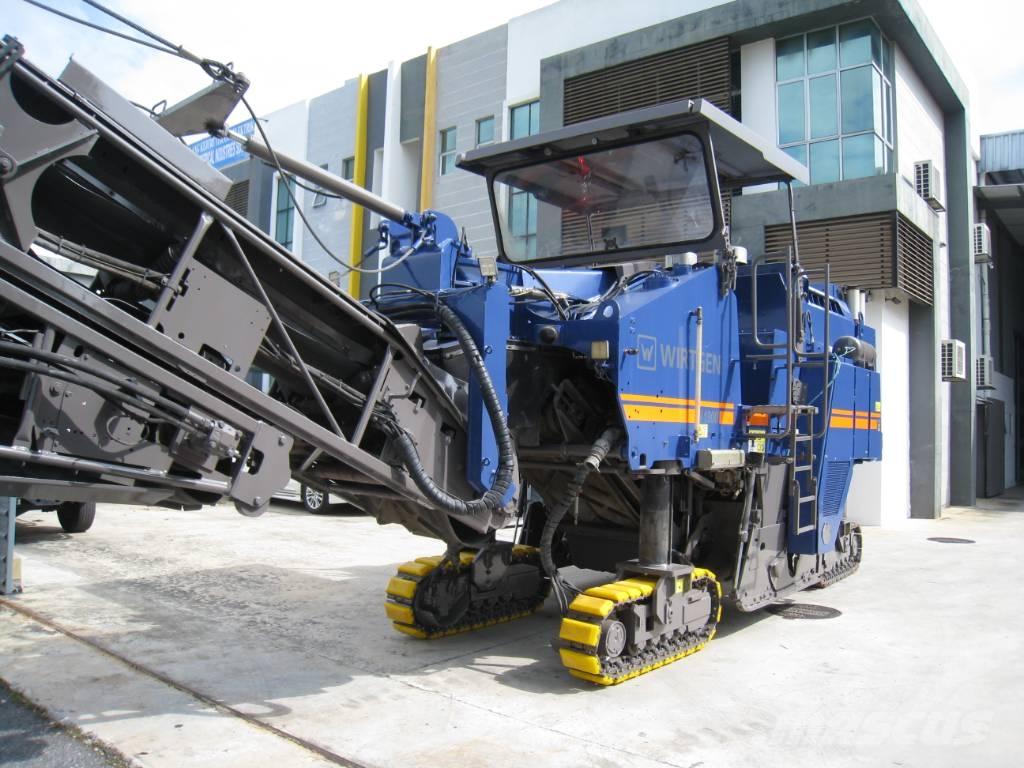 Wirtgen W 1900 Fresa a freddo per asfalto