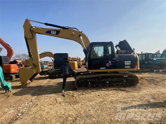 CAT 318D2 Escavatori cingolati