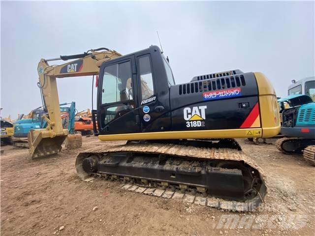 CAT 318D2 Escavatori cingolati