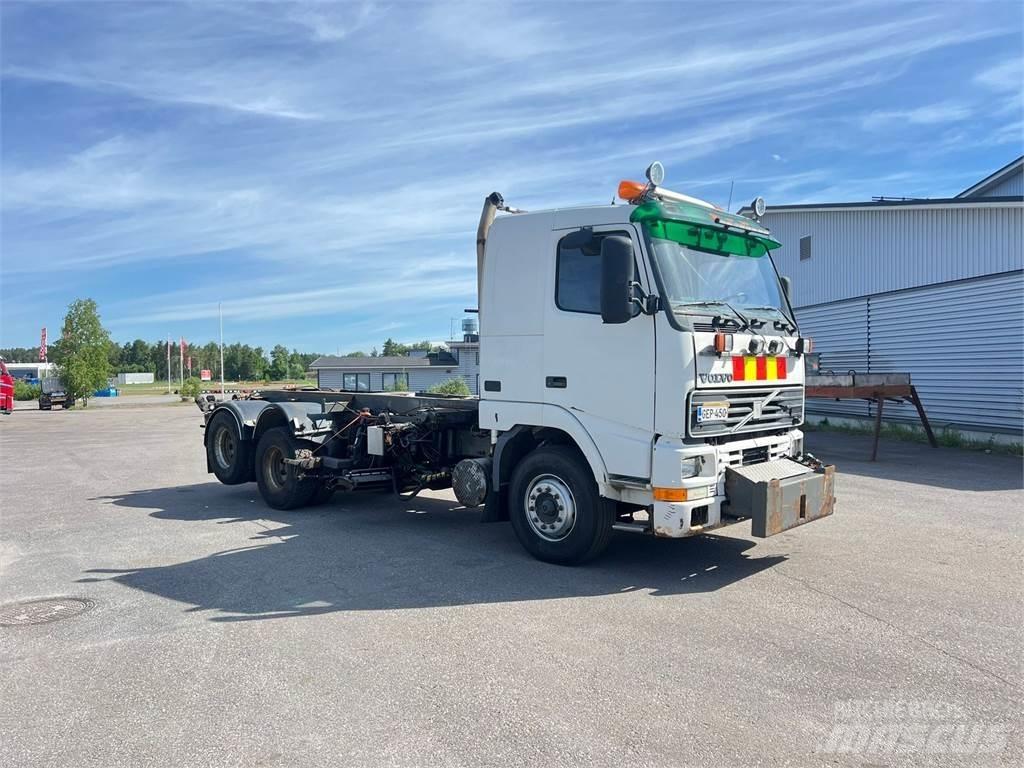 Volvo FH12 6X2 Motrici scarrabili