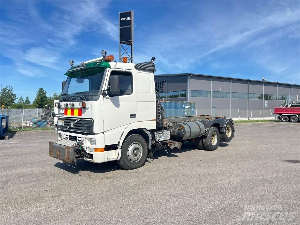 Volvo FH12 6X2 Motrici scarrabili