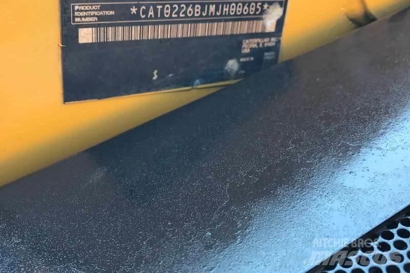 CAT 226B Camion altro
