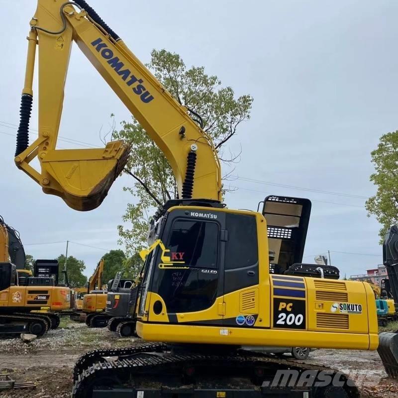 Komatsu PC 200 LC-8 Escavatori cingolati