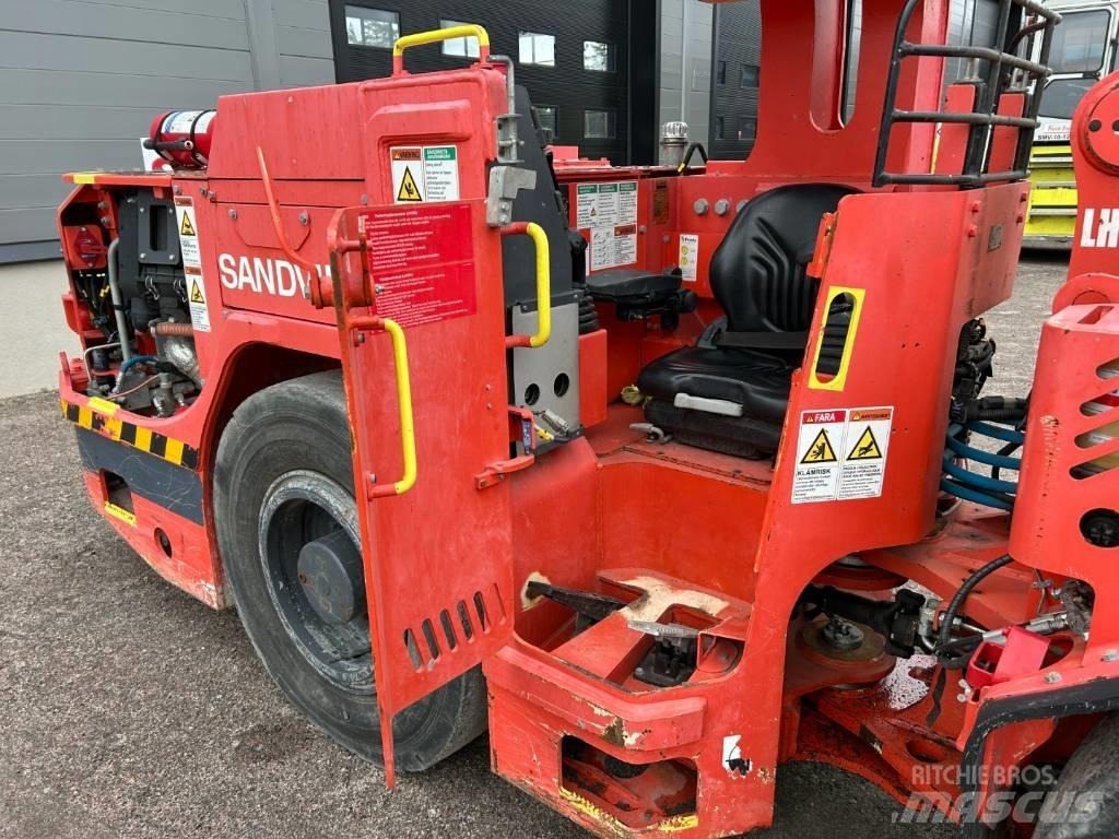 Sandvik Toro LH202 Caricatrici per miniera sotterranea