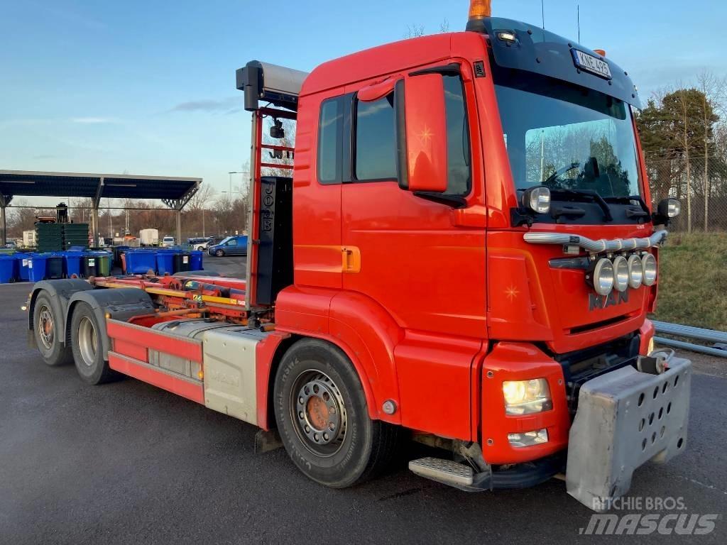 MAN TGS 26.460 LL Camion con gancio di sollevamento