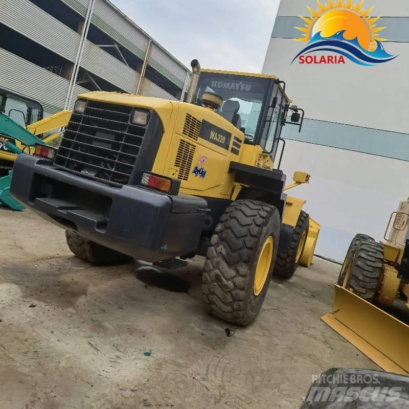 Komatsu WA 320-5 Pale gommate