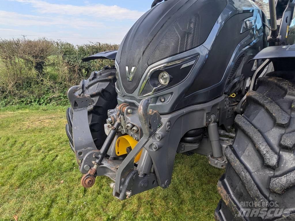 Valtra T 254 Trattori