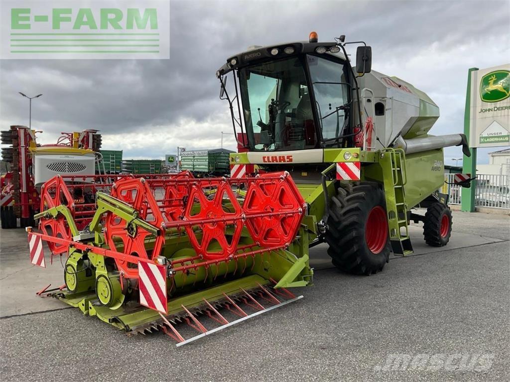 CLAAS AVERO 240 Mietitrebbiatrici