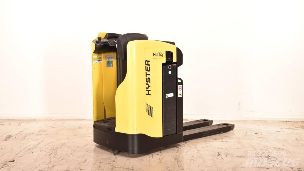 Hyster RP2.0N Carrelli elevatori bassi a piattaforma