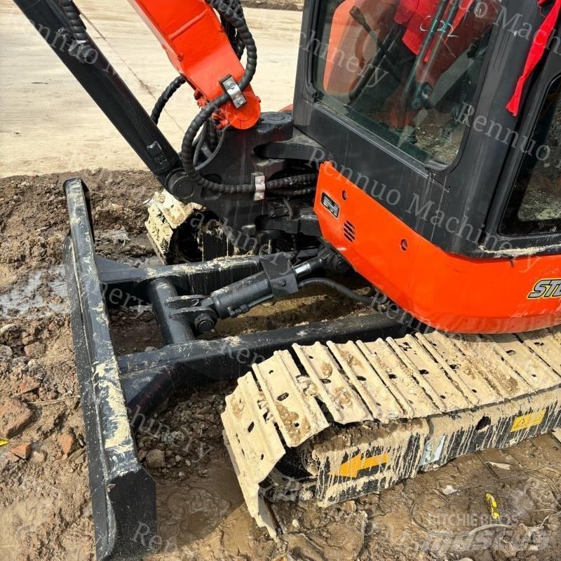 Kubota U 30 Miniescavatori