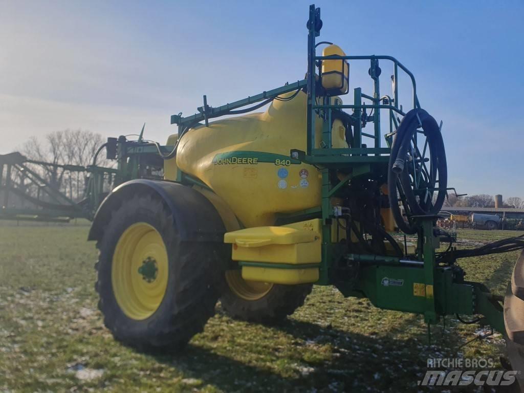 John Deere 840 Irroratrici trainate