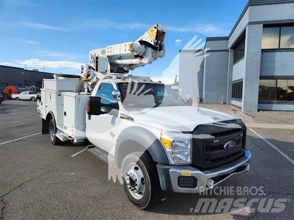 Altec AT40M Piattaforme autocarrate