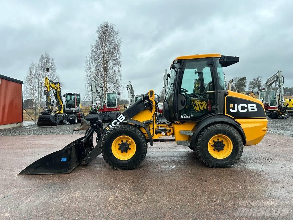 JCB 409 Pale gommate