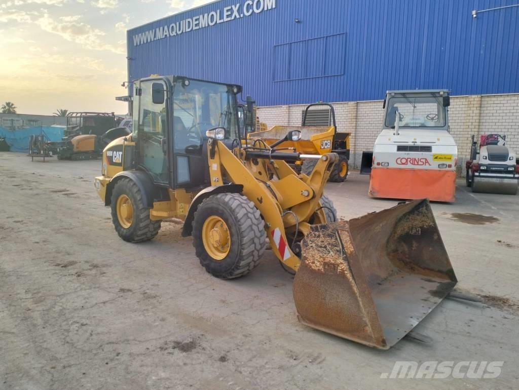 CAT 906M Pale gommate
