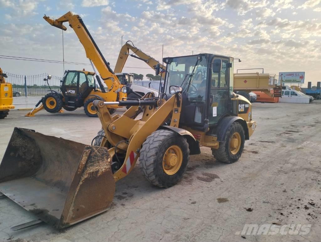 CAT 906M Pale gommate