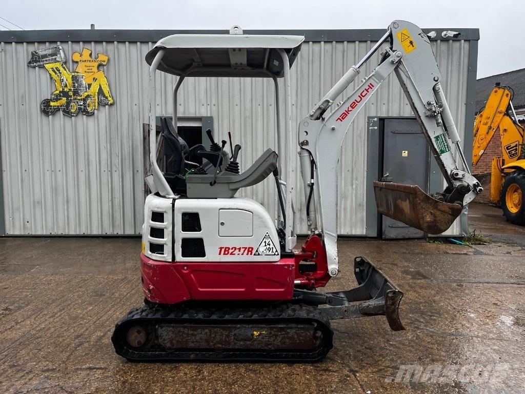 Takeuchi TB 217 R Miniescavatori