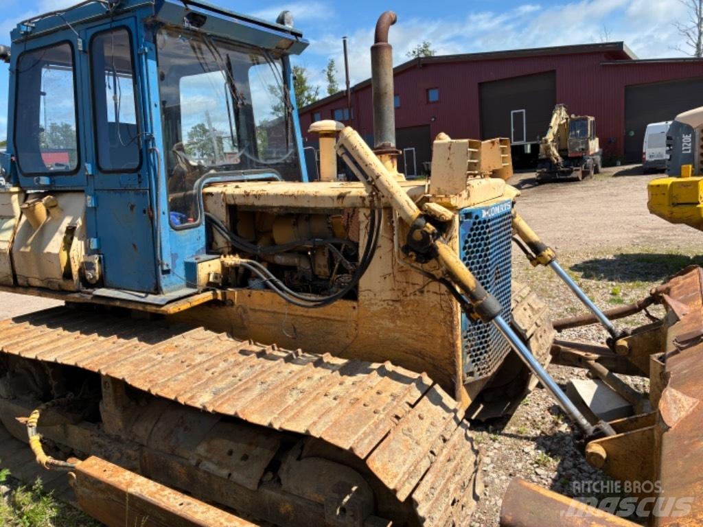 Komatsu D 41 P-3 Dozer cingolati