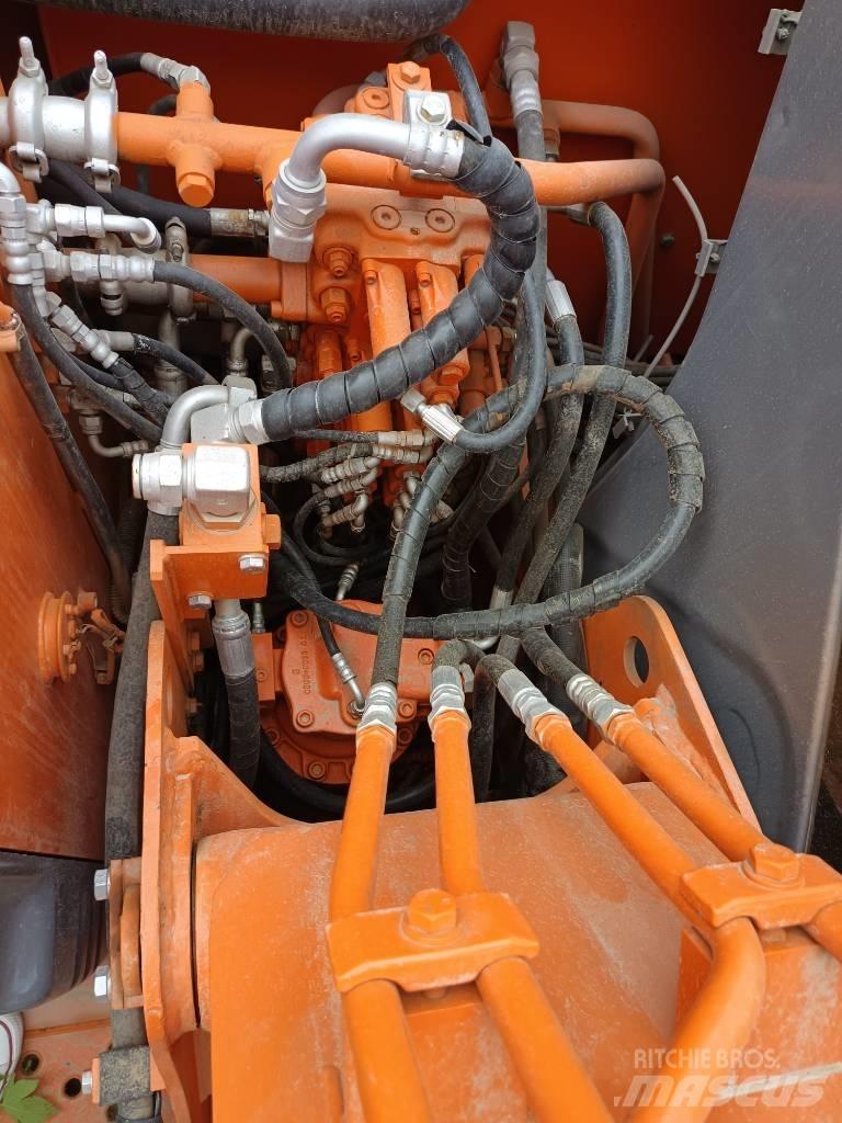 Hitachi ZX 80 Escavatori medi 7t - 12t